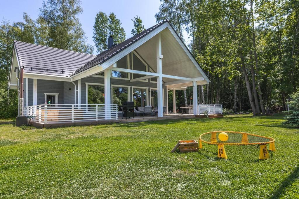 Hiiumaa Modern Villa With Sauna & Hot Tub מראה חיצוני תמונה