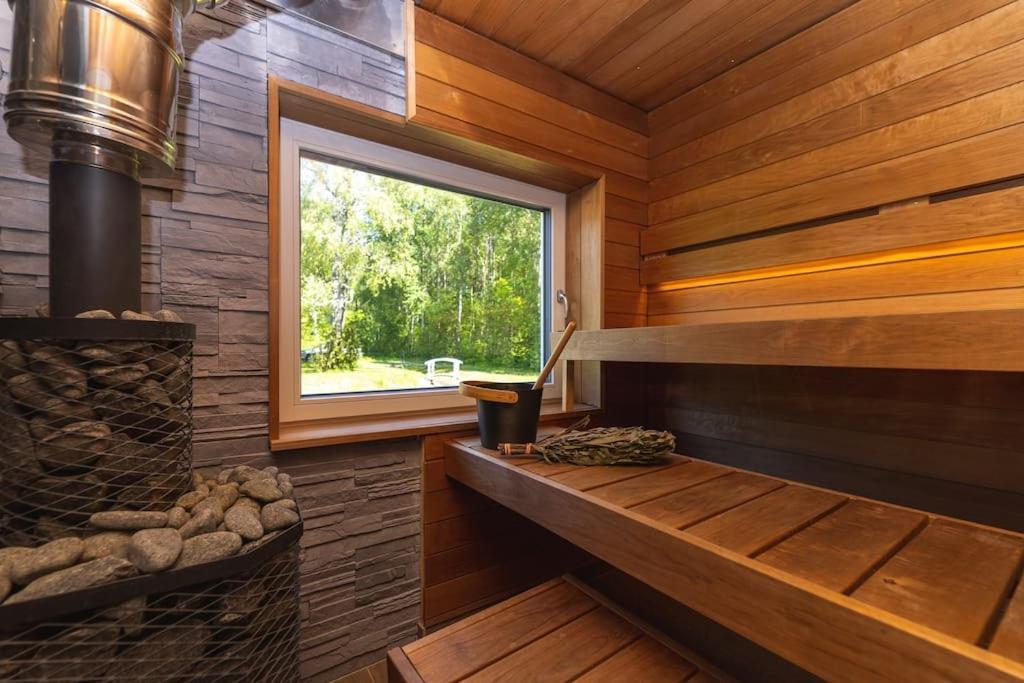 Hiiumaa Modern Villa With Sauna & Hot Tub מראה חיצוני תמונה
