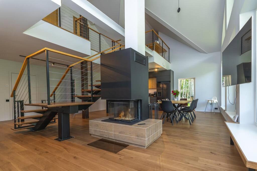 Hiiumaa Modern Villa With Sauna & Hot Tub מראה חיצוני תמונה